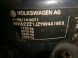 Volkswagen Golf iv (1j1) hatchback 1.9 sdi (agp)  (10-1997/04-2001) picture 5