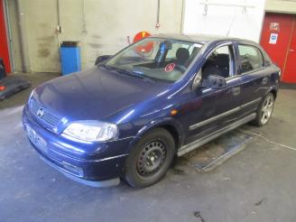 Opel Astra g hatchback 2.0 16v (x20xev)  (02-1998/01-2005) picture 1