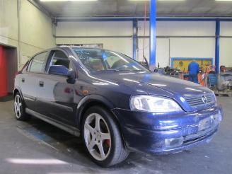 Opel Astra g hatchback 2.0 16v (x20xev)  (02-1998/01-2005) picture 2