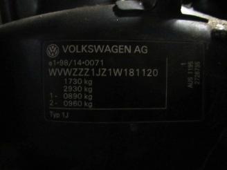 Volkswagen Bora (1j2) sedan 1.6 16v (aus)  (03-2000/10-2000) picture 5