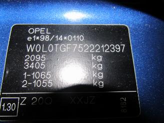 Opel Zafira (f75) mpv 2.2 dti 16v (y22dtr)  (01-2002/07-2005) picture 5