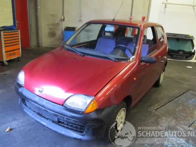 Fiat Seicento (187) hatchback 1.1 spi hobby,young (176.b.2000)  (02-1999/12-2003)