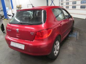 Peugeot 307 (3a/c/d) hatchback 1.6 hdi 16v (dv6ated4(9hx))  (04-2005/08-2007) picture 4