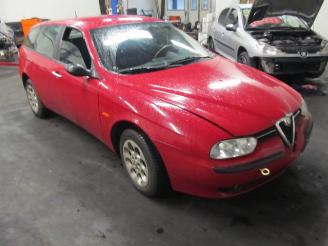 Alfa Romeo 156 sportwagon (932) combi 1.8 twin spark 16v (ar32.205)  (07-2000/06-2003) picture 2