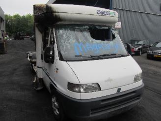 Fiat Ducato (230/231/232) ch.cab/pick-up 1.9 td (xud9tf(dhx))  (04-1998/04-2002) picture 2