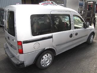Opel Combo (corsa c) van 1.7 dti 16v (y17dt)  (10-2001/11-2004) picture 4