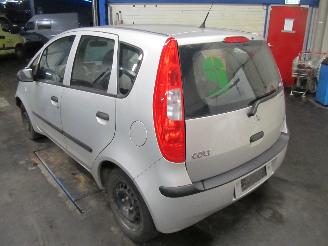 Mitsubishi Colt  picture 3