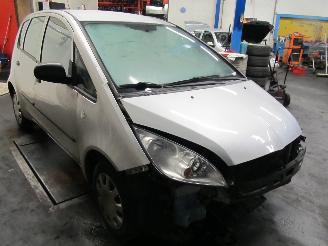 Mitsubishi Colt  picture 2