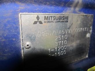 Mitsubishi L-400  picture 6