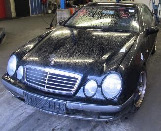 Mercedes CLK  picture 1