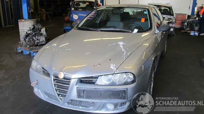 Alfa Romeo 156 156 (932) Sedan 1.9 JTD (937.A.2000) [85kW]  (05-2001/09-2005)