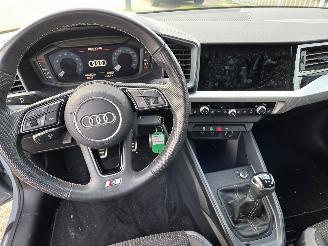 Audi A1 25 TFSI S-Line interieur & exterieur picture 10