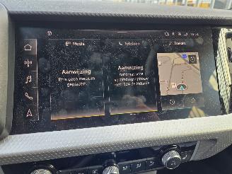 Audi A1 25 TFSI S-Line interieur & exterieur picture 26