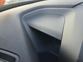 Peugeot 2008 1.2 130 PK automaat GT-Line picture 28