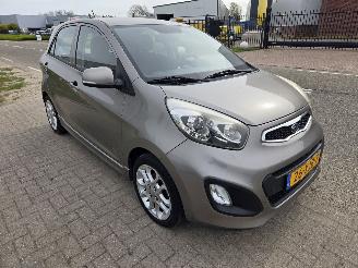 Kia Picanto 1.2 CVVT Comfort Pack picture 2