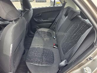 Kia Picanto 1.2 CVVT Comfort Pack picture 15