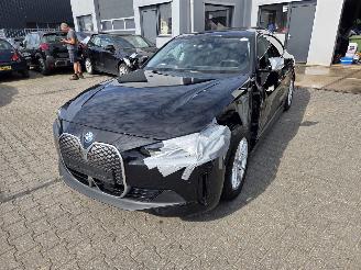 Vaurioauto  passenger cars BMW i4 eDrive40 2024/8