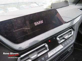 BMW 1-serie 118i 136pk Automaat picture 11