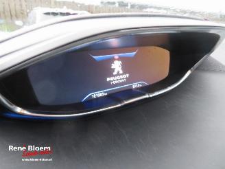 Peugeot 3008 1.2 PureTech Blue Lease Executive 131pk picture 13