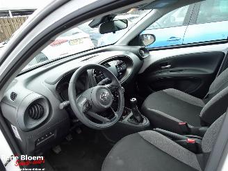 Toyota Aygo X 1.0 VVT-I MT Play picture 13