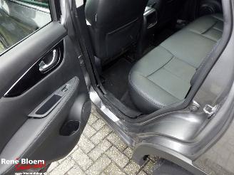 Nissan Qashqai 1.2 Tekna navi 116 pk picture 12