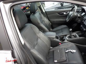 Nissan Qashqai 1.2 Tekna navi 116 pk picture 9
