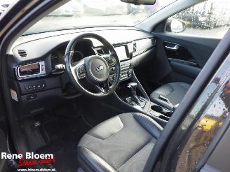 Kia Niro 1.6 GDi Hybrid Style Edition picture 13