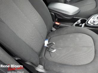 BMW 2-serie 218i High Executive 136pk picture 9