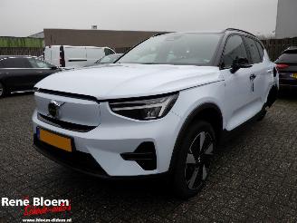 Vaurioauto  passenger cars Volvo XC40 Single Motor Extended Range Plus 82 keh 252pk 2024/6