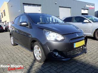 Mitsubishi Space-star 1.0 Intense 5drs Clima picture 2