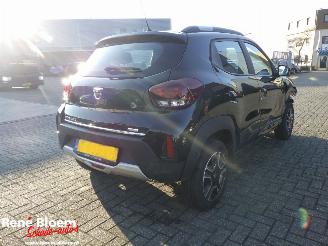 Dacia Spring Comfort Plus 27kwh Orange Pack picture 4