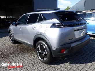 Peugeot 2008 1.2 PureTech 100 Navi picture 2