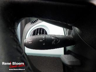 Fiat 500 1.0 Hybrid Launch Edition picture 22