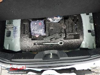 Fiat 500 1.0 Hybrid Launch Edition picture 18