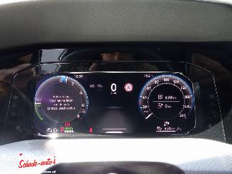 Volkswagen Golf 1.5 e-Hybrid 50 Edition 150pk picture 18