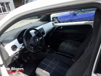 Volkswagen Up! 1.0 move 75pk picture 8