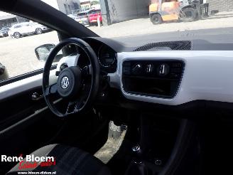 Volkswagen Up! 1.0 move 75pk picture 7