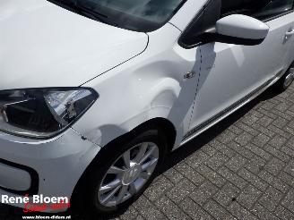 Volkswagen Up! 1.0 move 75pk picture 13