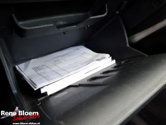 Volkswagen Up! 1.0 move 75pk picture 11