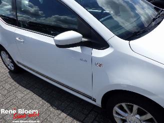 Volkswagen Up! 1.0 move 75pk picture 15