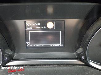 Peugeot 308 SW 1.2 PureTech Premium 131pk picture 19
