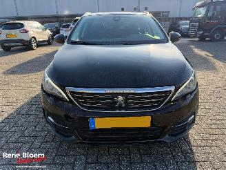 Peugeot 308 SW 1.2 PureTech Premium 131pk picture 6