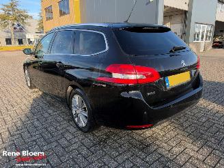 Peugeot 308 SW 1.2 PureTech Premium 131pk picture 2
