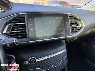 Peugeot 308 SW 1.2 PureTech Premium 131pk picture 18