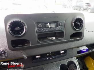 Mercedes eSprinter L2H2 41kwh picture 18