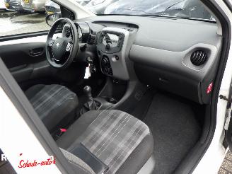 Peugeot 108 1.0 e-VTI Active Airco 5drs picture 8