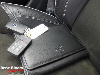 Volvo V-40 2.0 D2 R-Design 120pk Business picture 17