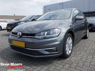 uszkodzony samochody osobowe Volkswagen Golf 1.0 TSI Comfortline 2018/8