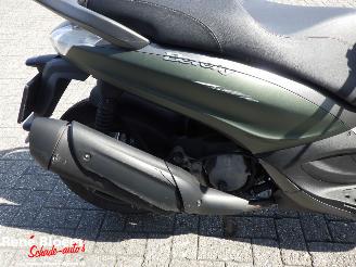 Piaggio Beverly 350 S picture 10