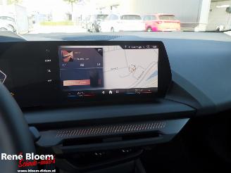 BMW 2-serie 220i M-pakket Automaat 184pk picture 19